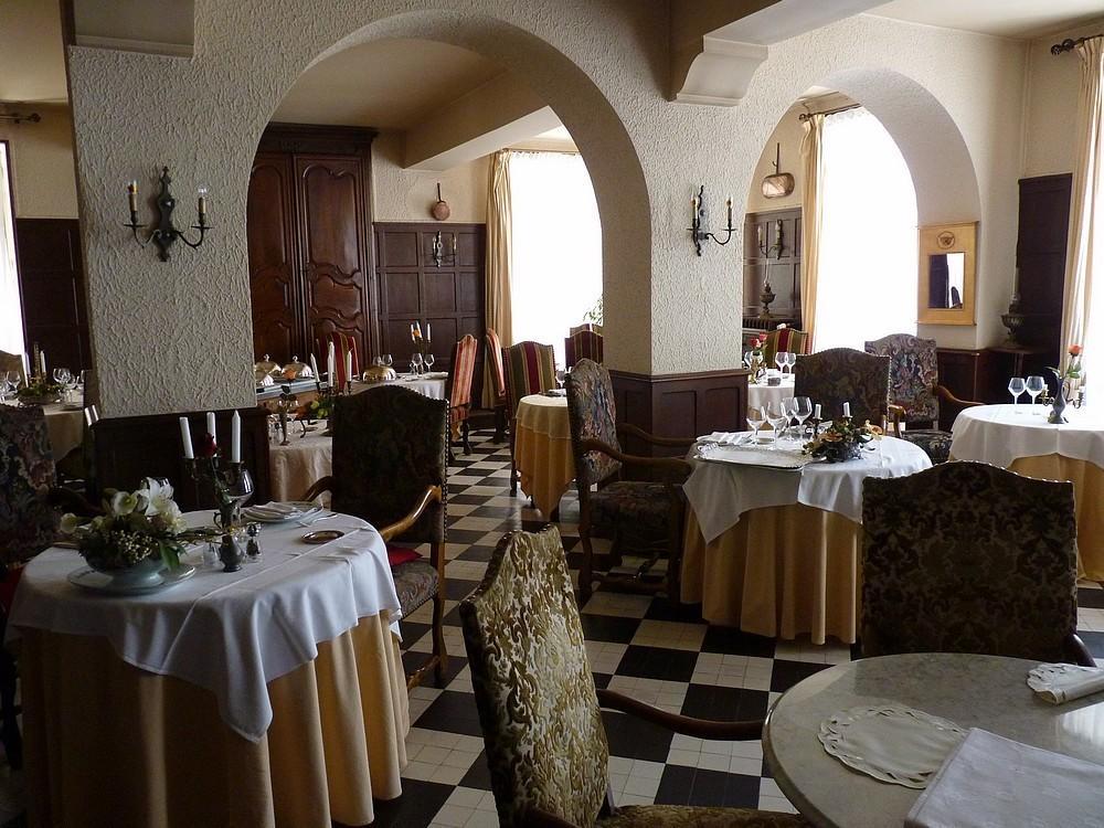 Hotel Le Mont Royal Réalmont Zewnętrze zdjęcie
